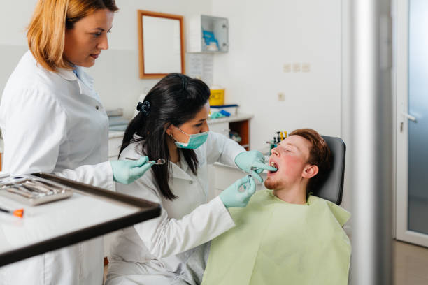 Best Emergency Tooth Extraction in Fris, CO